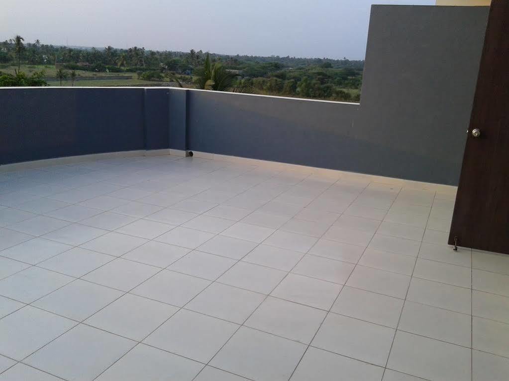 Hotel Sun Plaza Somnath Exterior photo
