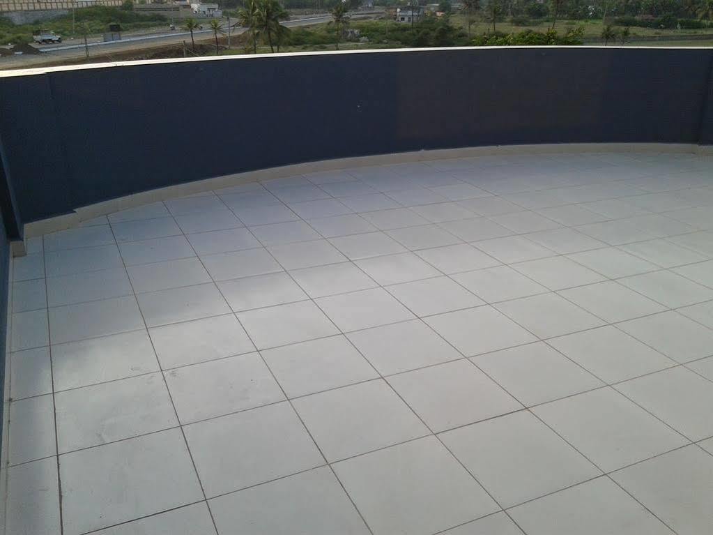 Hotel Sun Plaza Somnath Exterior photo